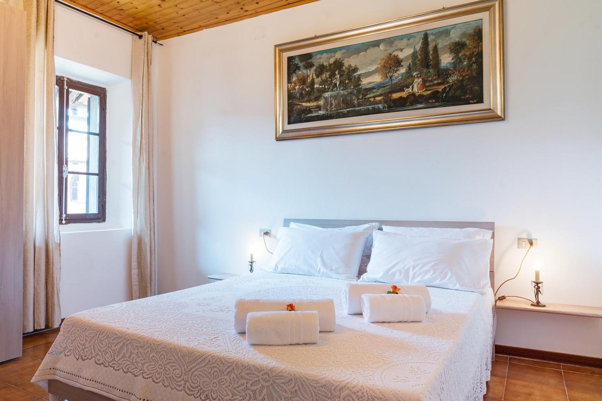 B&B La Corte And Home Restaurant - Free Parking - 10 Minutes To The Lake And Centre Tavernerio Экстерьер фото