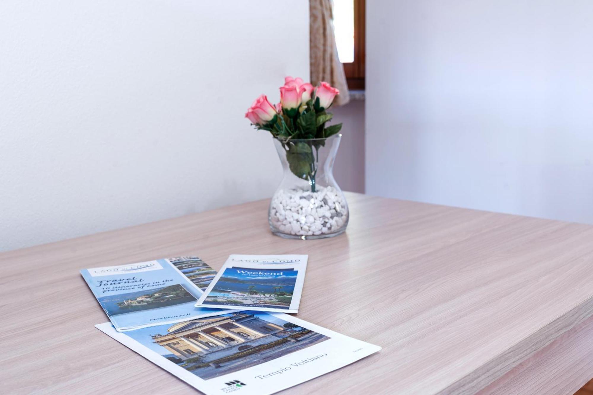B&B La Corte And Home Restaurant - Free Parking - 10 Minutes To The Lake And Centre Tavernerio Экстерьер фото